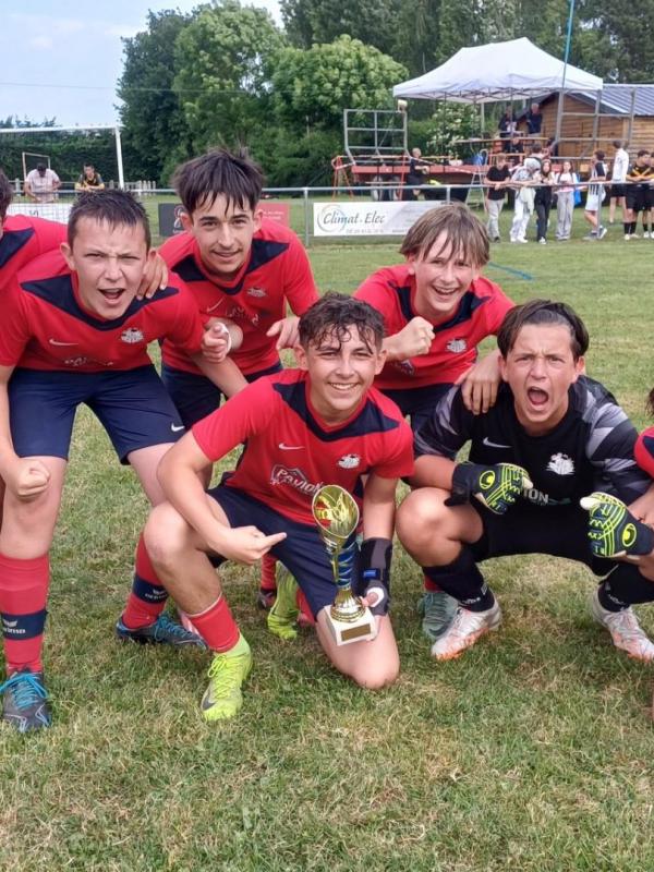 Nos U15 remportent le tournoi du club